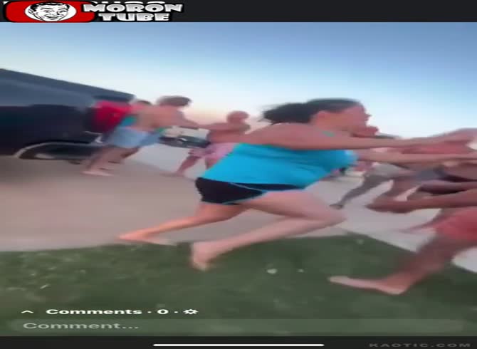 Video :A fight between rednecks on the lake